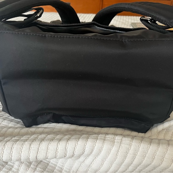 Baggallini Soho Backpack / Work Bag – NWT - Picture 6 of 7